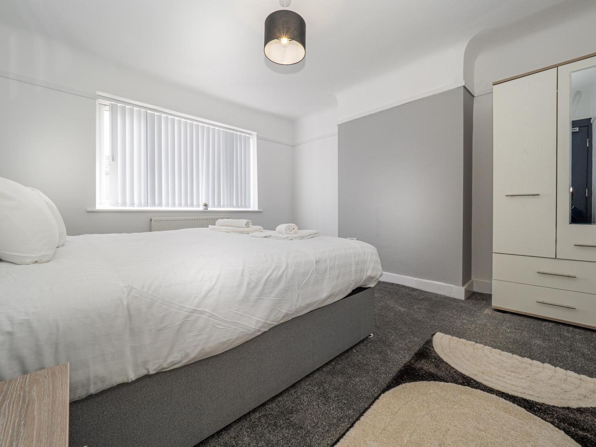 3Br Haven Retreat In Wallasey With Free Street Parking 외부 사진