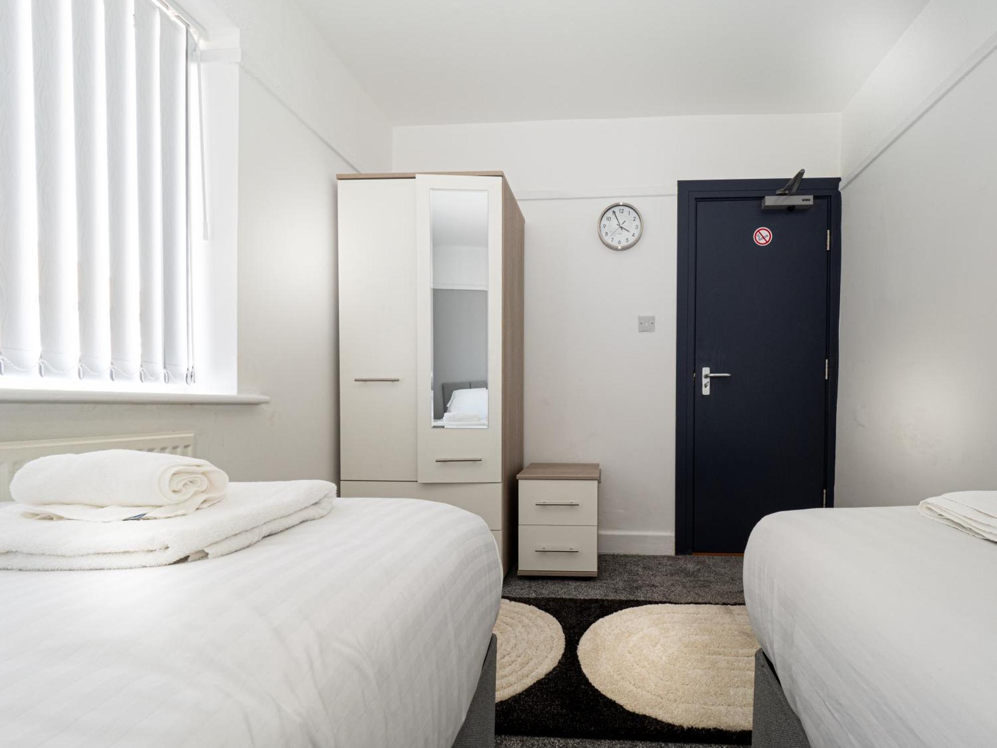3Br Haven Retreat In Wallasey With Free Street Parking 외부 사진